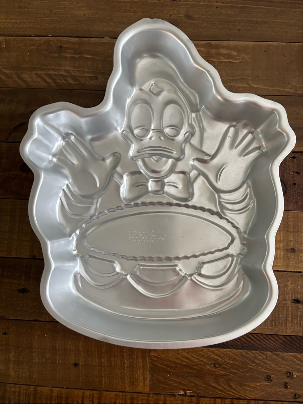 Wilton Donald Duck Novelty Character Cake Pan